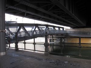 The wheelchair lift was out of order so a staff member lead me across this bridge to the north.