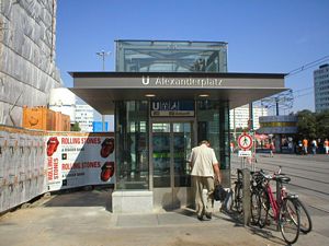 Example of an elevator to get down to the Berlin subway.