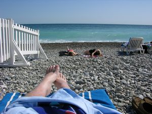 The round rocks on the beach in Nice, France are 1 star smoth.