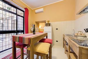 DISABLED ACCESSIBLE APARTMENTS IN ROME 8