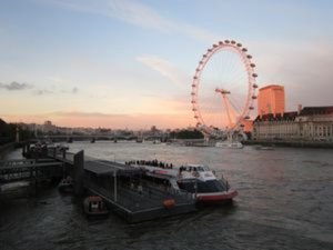 London Accessible Boat 1