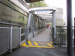 London Accessible Boat 2