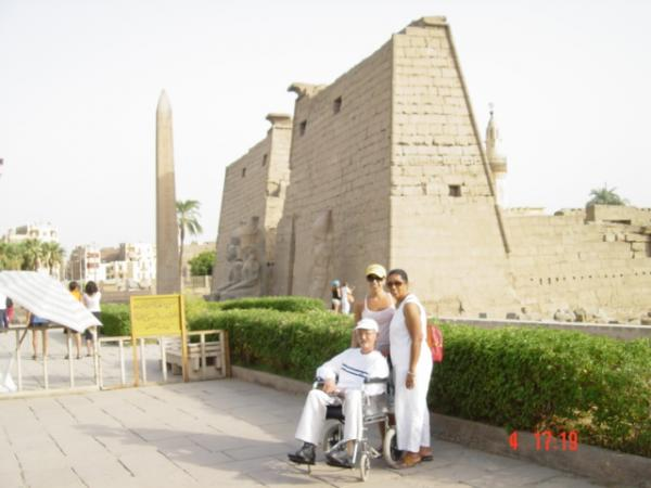 highlights-of-cairo-accessible-cruise-1