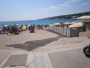 Wheel chair path in Cassis