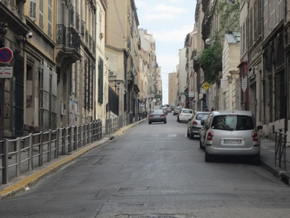 Long uphill route up to Notre Dame de la Garde