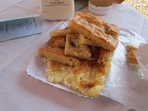 Focaccia de Formaggio