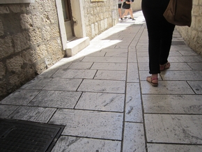 Trogir smooth stones 