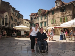 Private Accessible Split Walking Tour