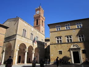Article - Accessible Tuscany Guided Tour of Montepulciano and Pienza 2-657