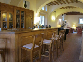 Article - San Felice, accessible Tuscany winery and villa 2-3031