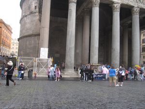accessible-renaissance-and-baroque-guided-tour-of-rome003