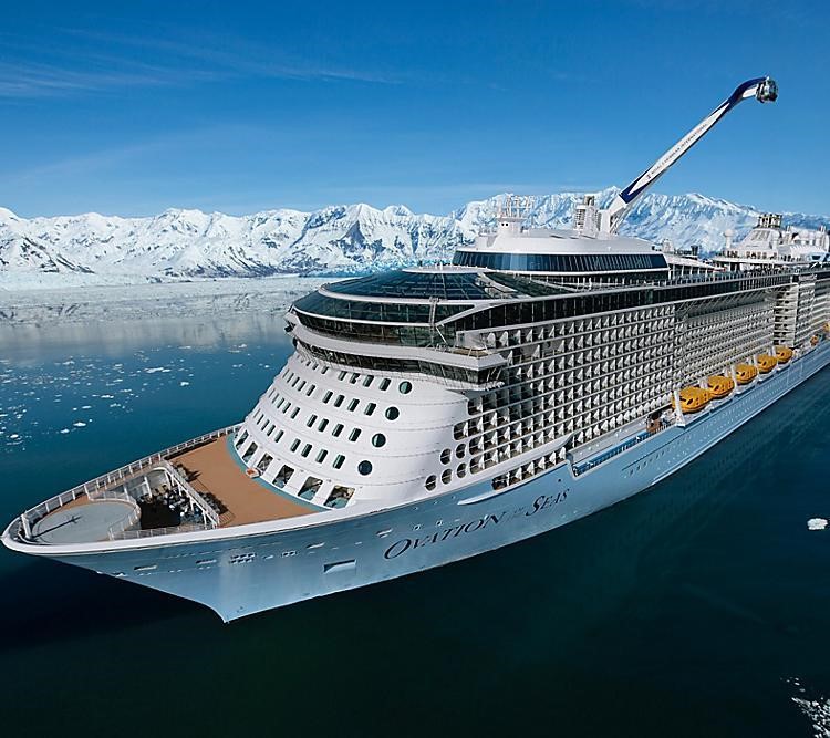 Alaskan-Cruise-Ship