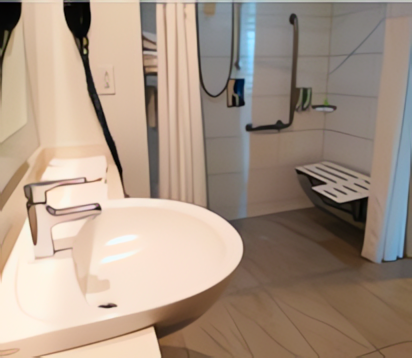 Roll-in Shower in San Juan